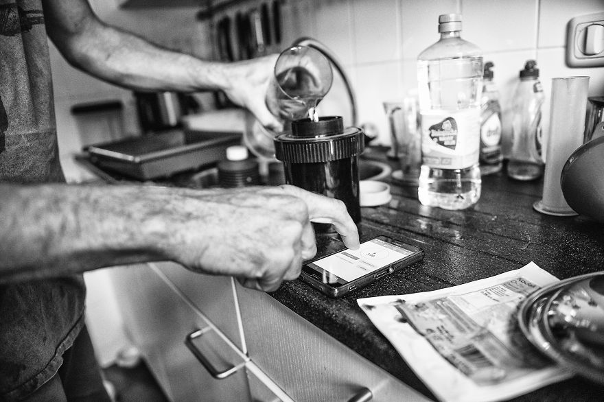 I Bought A 1929 Camera At Second-Hand Store And It Had An Undeveloped Film Inside… I Bought A 1929 Camera At Second-Hand Store And It Had An Undeveloped Film Inside…