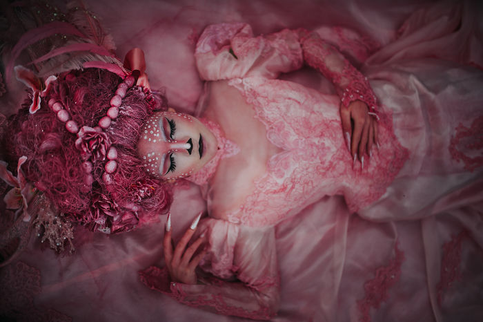 I&#8217;m A Self-Taught Artist Who Creates Wearable Art Pieces