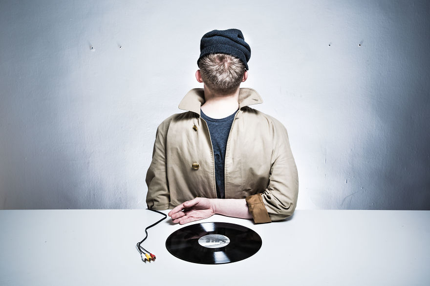 You Got Me Wonrg: Series Of Photos Based On Misunderstandings You Got Me Wonrg: Series Of Photos Based On Misunderstandings