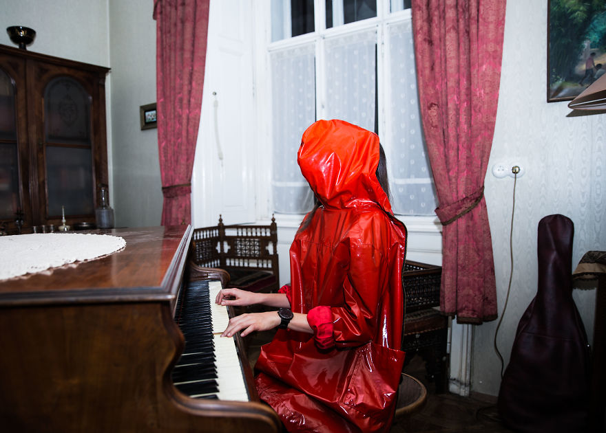 You Got Me Wonrg: Series Of Photos Based On Misunderstandings You Got Me Wonrg: Series Of Photos Based On Misunderstandings