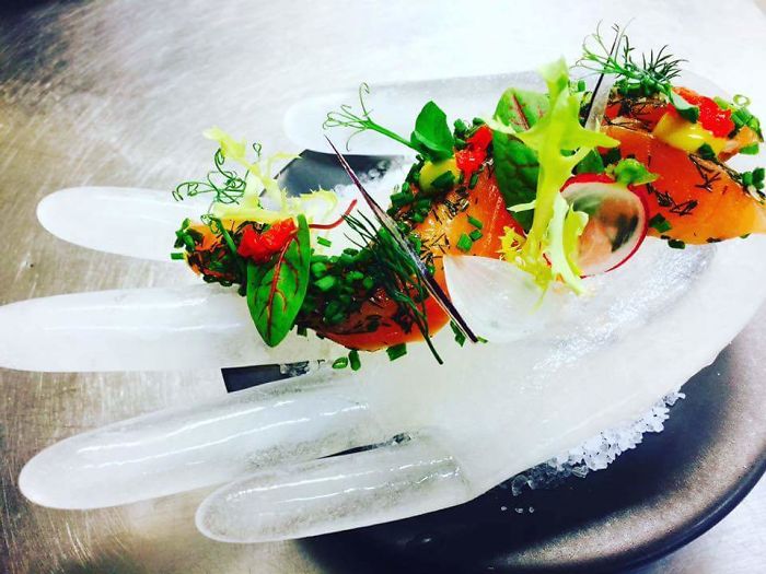 50 Times Restaurants Went Too Far With Food Serving 50 Times Restaurants Went Too Far With Food Serving