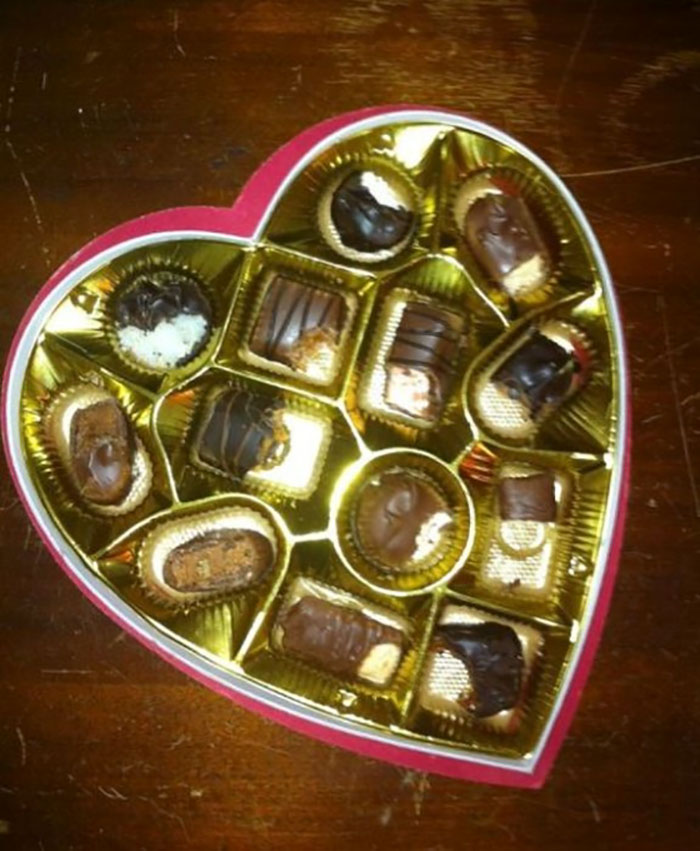 50 Hilarious Pics That Show What Happens When You Leave Your Kids Alone