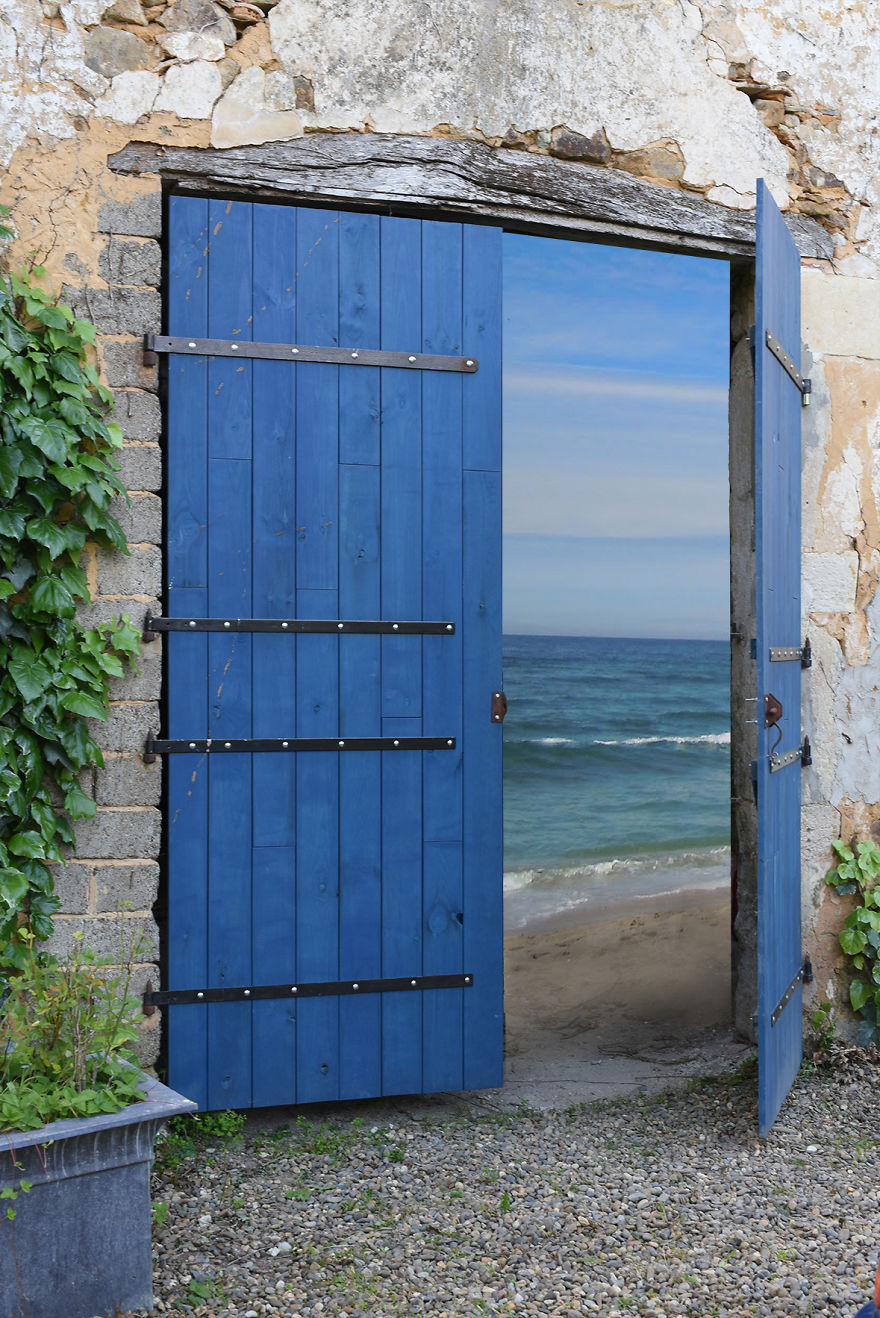 3 Dutch Artists Create A Surreal World In Order To Sell A House In France