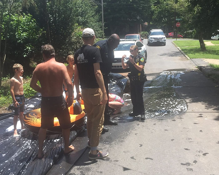 Neighbour Calls Police To Shut Down This Illegal Slip’N Slide, But Things Don’t Go As Planned Neighbour Calls Police To Shut Down This Illegal Slip’N Slide, But Things Don’t Go As Planned