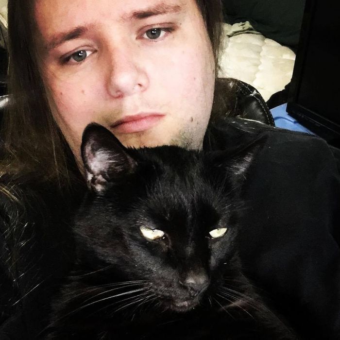 Employee Saves Child From Kidnapper, Instead Of Promotion Gets This Letter Saying He’s Fired Employee Saves Child From Kidnapper, Instead Of Promotion Gets This Letter Saying He’s Fired