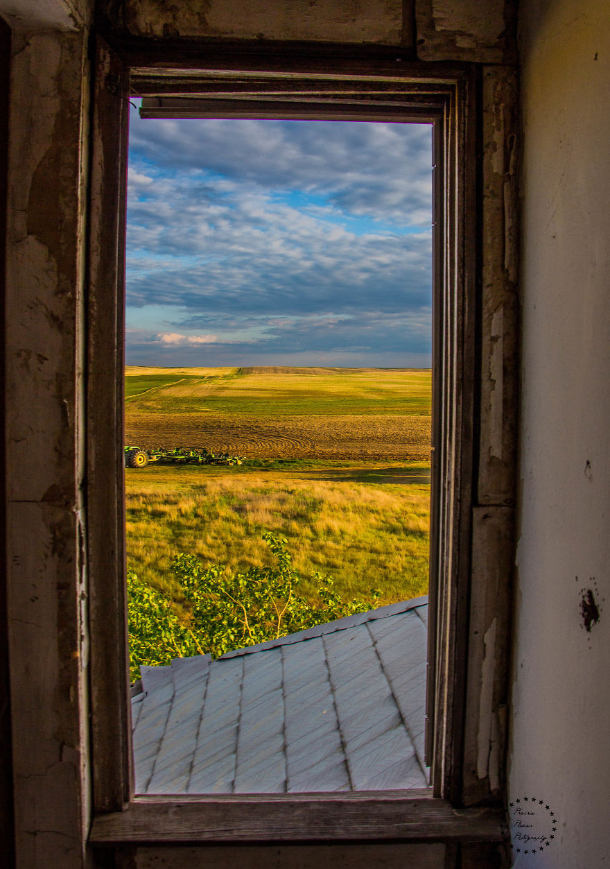 I Photograph The Views From Abandoned Prairie Place’s Doors And Windows I Photograph The Views From Abandoned Prairie Place’s Doors And Windows