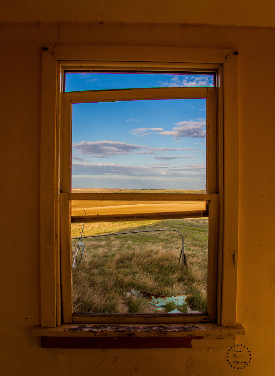 I Photograph The Views From Abandoned Prairie Place’s Doors And Windows I Photograph The Views From Abandoned Prairie Place’s Doors And Windows