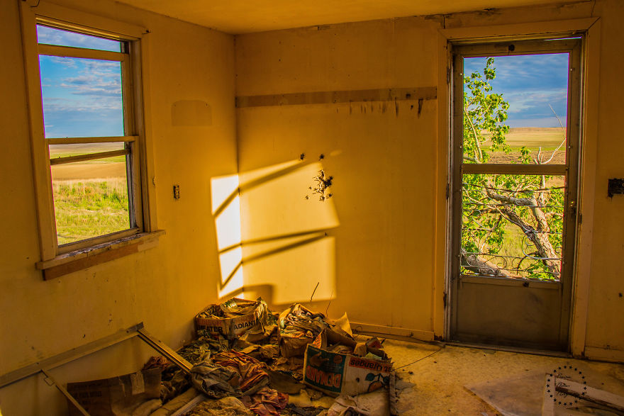 I Photograph The Views From Abandoned Prairie Place’s Doors And Windows I Photograph The Views From Abandoned Prairie Place’s Doors And Windows