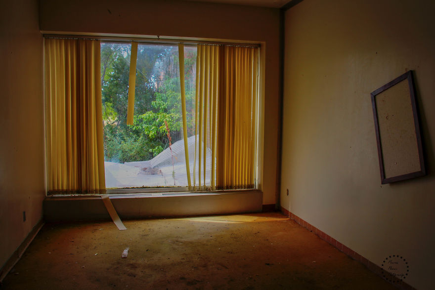 I Photograph The Views From Abandoned Prairie Place’s Doors And Windows I Photograph The Views From Abandoned Prairie Place’s Doors And Windows