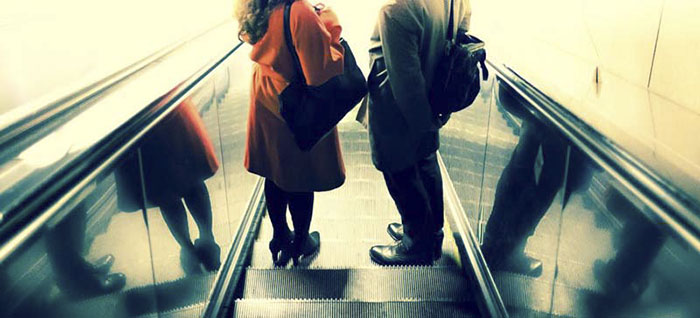 Amateur Vs. Pro: How Differently The Same ‘Ugly’ Location Looks When Pro Photographer Shoots It Amateur Vs. Pro: How Differently The Same ‘Ugly’ Location Looks When Pro Photographer Shoots It