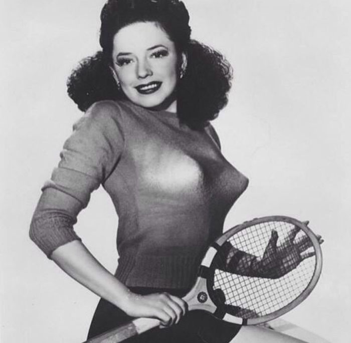 Bullet Bras Were All The Rage In The 1940s And 1950s, And These 98 Pics Will Poke Your Eyes