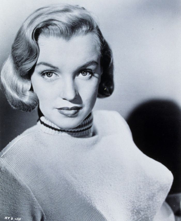 Bullet Bras Were All The Rage In The 1940s And 1950s, And These 98 Pics Will Poke Your Eyes