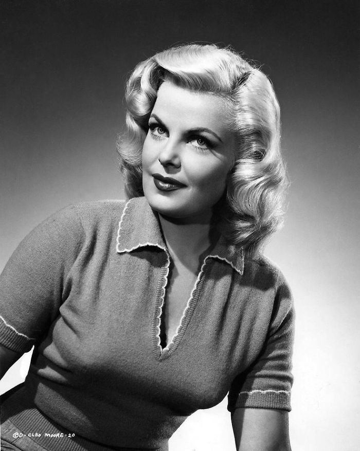 Bullet Bras Were All The Rage In The 1940s And 1950s, And These 98 Pics Will Poke Your Eyes