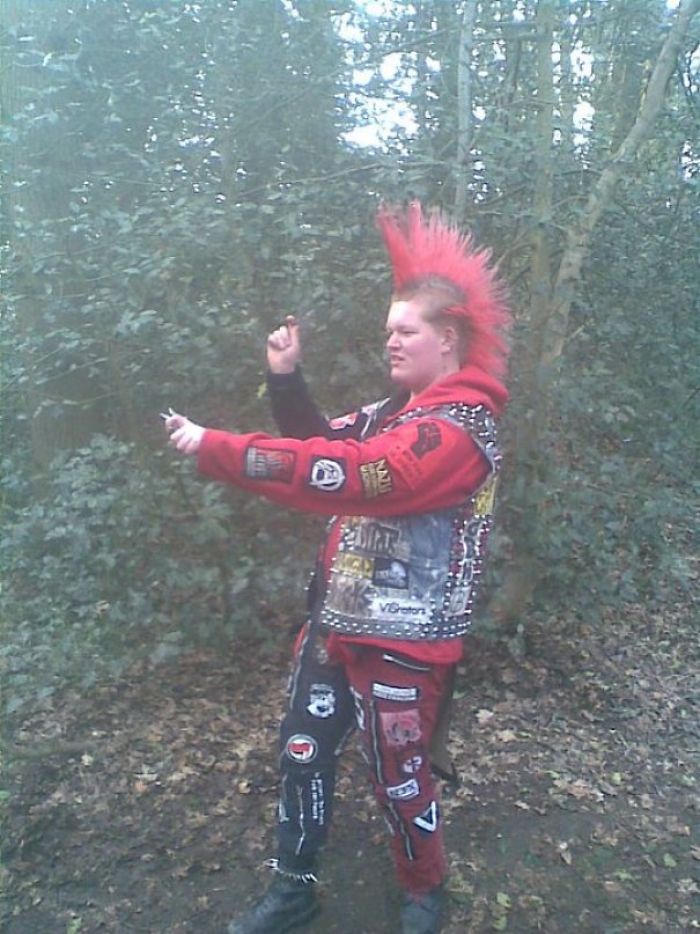 People Are Posting Their Most Embarrassing Childhood Photos, And It&#8217;s Impossible Not To Laugh