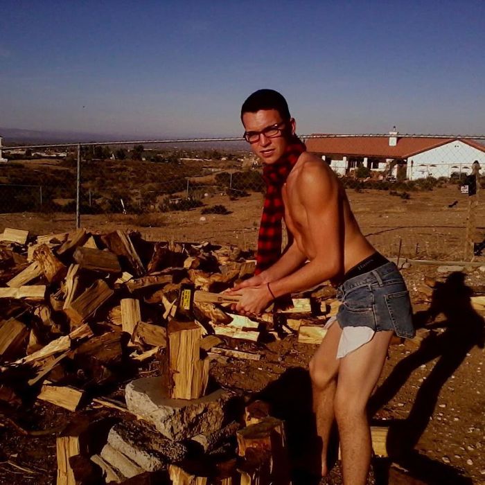 People Are Posting Their Most Embarrassing Childhood Photos, And It&#8217;s Impossible Not To Laugh