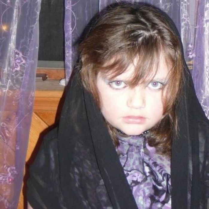 People Are Posting Their Most Embarrassing Childhood Photos, And It&#8217;s Impossible Not To Laugh