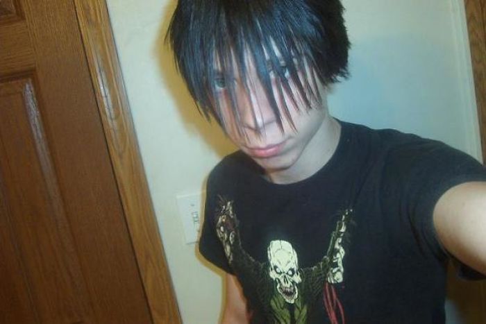 People Are Posting Their Most Embarrassing Childhood Photos, And It&#8217;s Impossible Not To Laugh