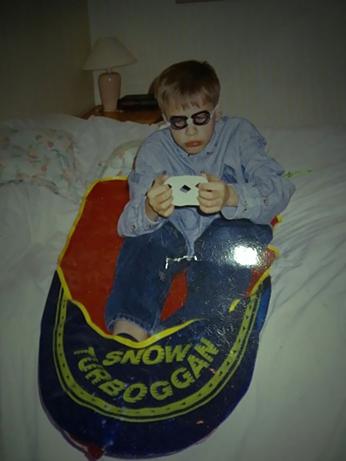 People Are Posting Their Most Embarrassing Childhood Photos, And It&#8217;s Impossible Not To Laugh