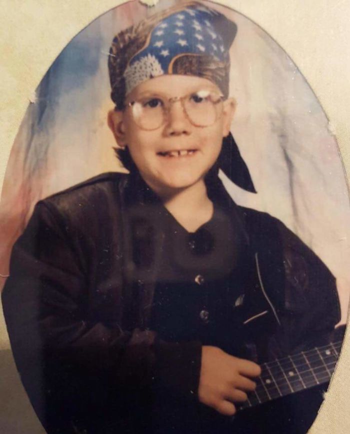 People Are Posting Their Most Embarrassing Childhood Photos, And It&#8217;s Impossible Not To Laugh