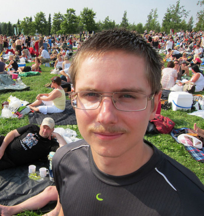 People Are Posting Their Most Embarrassing Childhood Photos, And It&#8217;s Impossible Not To Laugh