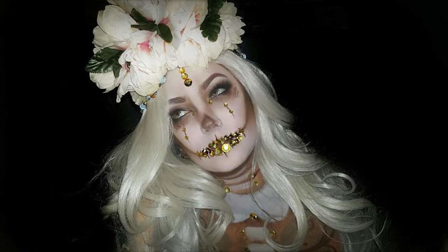 I Turn Myself Into Skulls And Zombies