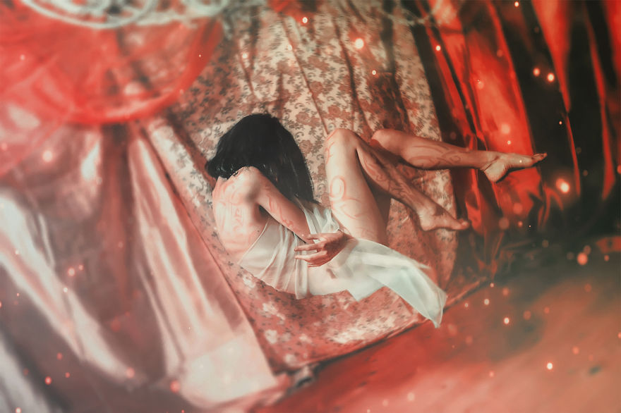 I’m Taking Selfies To Highlight Different Sides Of My Personality I’m Taking Selfies To Highlight Different Sides Of My Personality