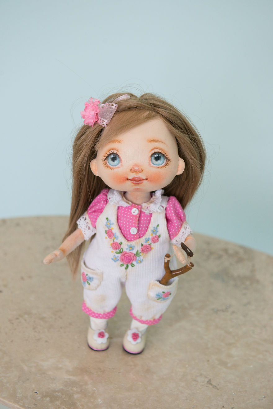 I Create One-Of-A-Kind Dolls By Sewing Them And Handpainting Their Faces (Part 2) I Create One-Of-A-Kind Dolls By Sewing Them And Handpainting Their Faces (Part 2)