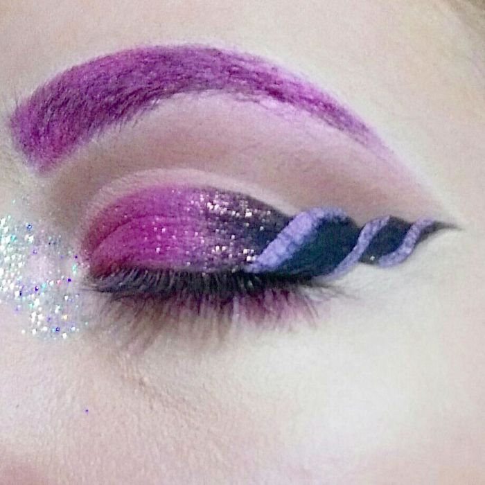 Unicorn Eyeliner Is A Thing Now And It Looks Extra Magical Unicorn Eyeliner Is A Thing Now And It Looks Extra Magical