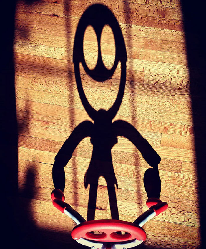 184 Incredible Shadows That Will Make You Look Twice 184 Incredible Shadows That Will Make You Look Twice