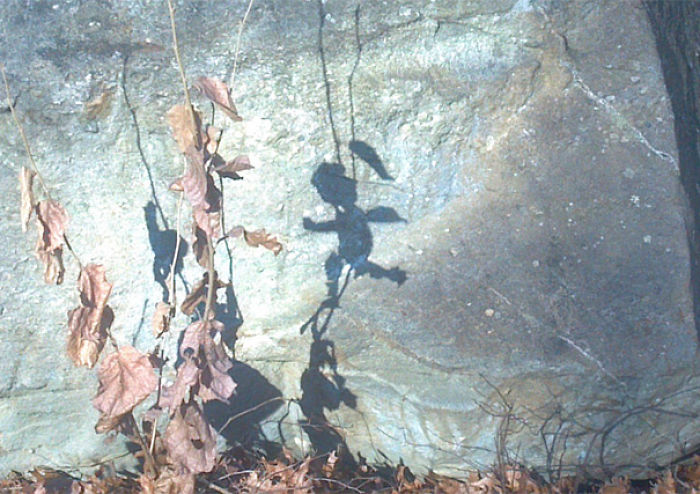 184 Incredible Shadows That Will Make You Look Twice 184 Incredible Shadows That Will Make You Look Twice