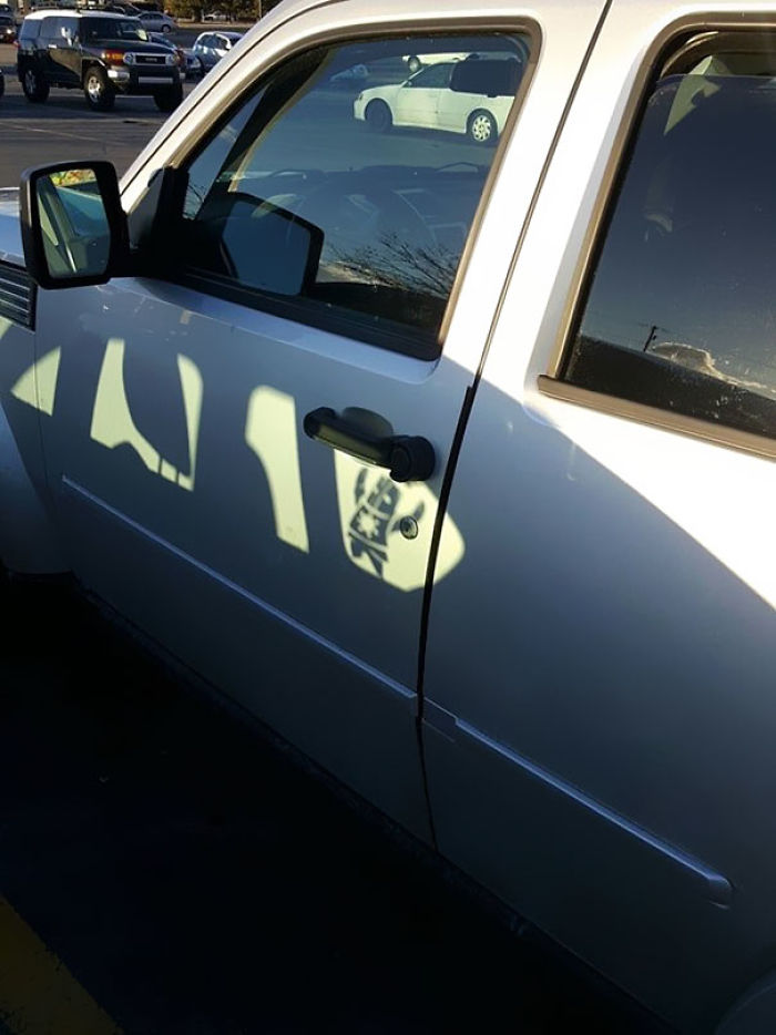 184 Incredible Shadows That Will Make You Look Twice 184 Incredible Shadows That Will Make You Look Twice