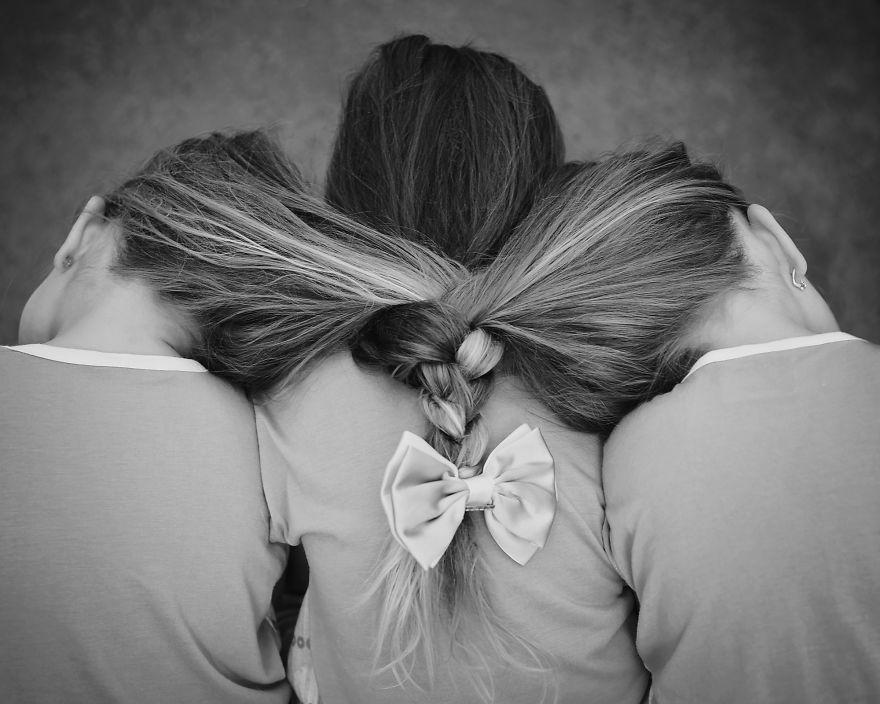 Heartwarming Pictures Of Life When Raising Six Kids