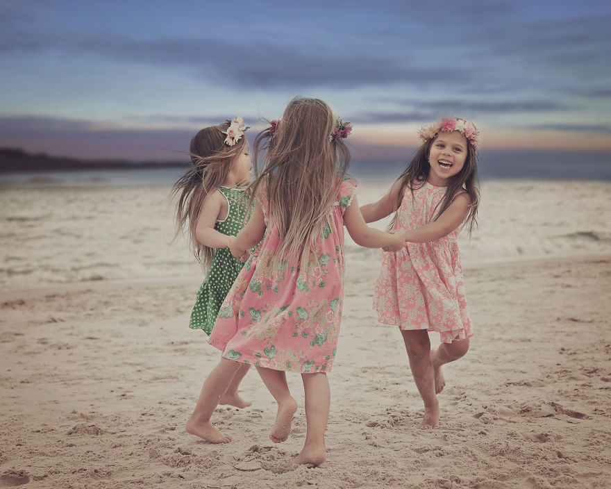 Heartwarming Pictures Of Life When Raising Six Kids