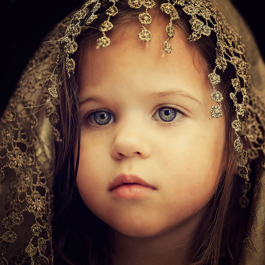 Heartwarming Pictures Of Life When Raising Six Kids