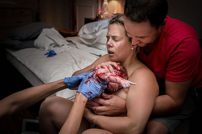 100 Powerful Photos Of Dads In The Delivery Room To Celebrate Father’s Day 100 Powerful Photos Of Dads In The Delivery Room To Celebrate Father’s Day