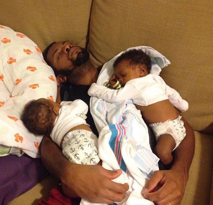 105 Of The Most Powerful Fatherhood Moments By ‘Don’t Forget Dads’ 105 Of The Most Powerful Fatherhood Moments By ‘Don’t Forget Dads’