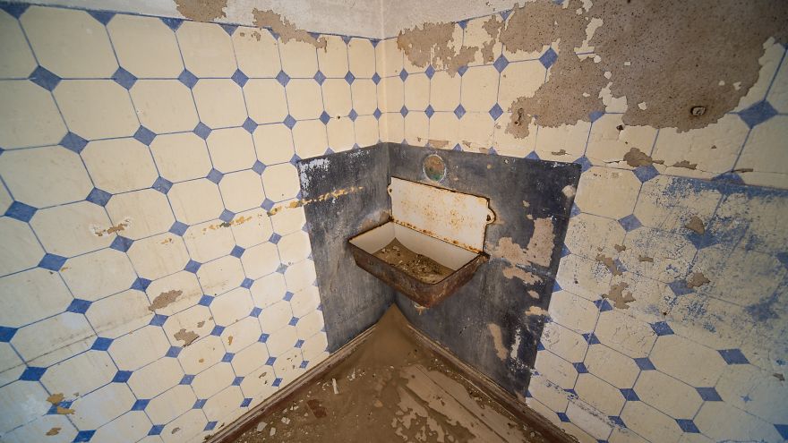 I Visited Namibia’s Most Famous Ghost Town I Visited Namibia’s Most Famous Ghost Town