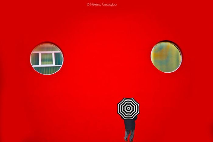 Artist Spots Patterns And Shapes In Everyday Life, Creates Beautiful Minimal Photos Artist Spots Patterns And Shapes In Everyday Life, Creates Beautiful Minimal Photos