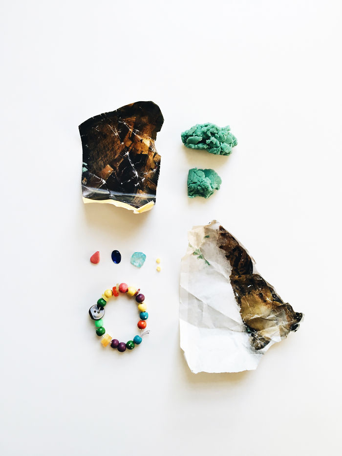 46 Cute Photos That Reveal What Preschoolers Have In Their Pockets