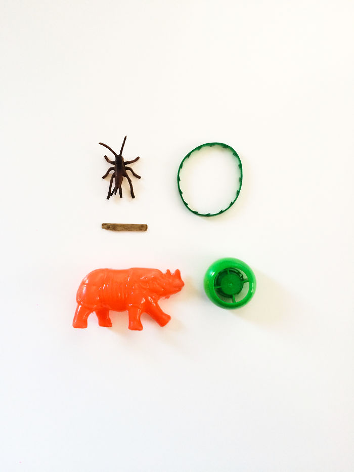 46 Cute Photos That Reveal What Preschoolers Have In Their Pockets