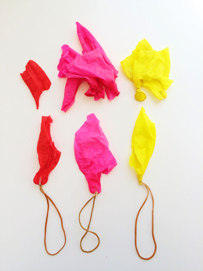 46 Cute Photos That Reveal What Preschoolers Have In Their Pockets