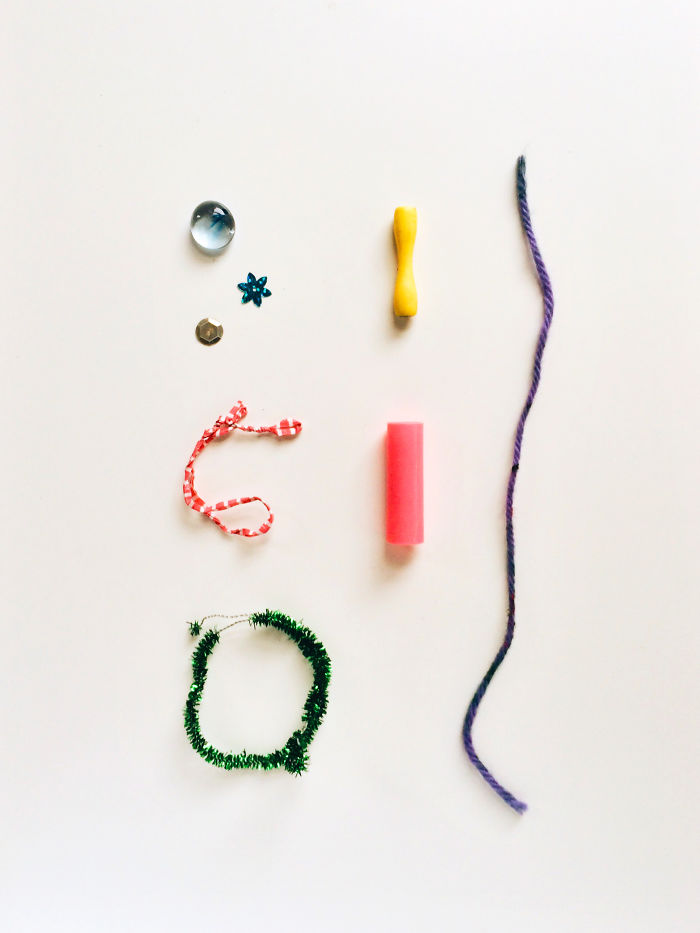 46 Cute Photos That Reveal What Preschoolers Have In Their Pockets