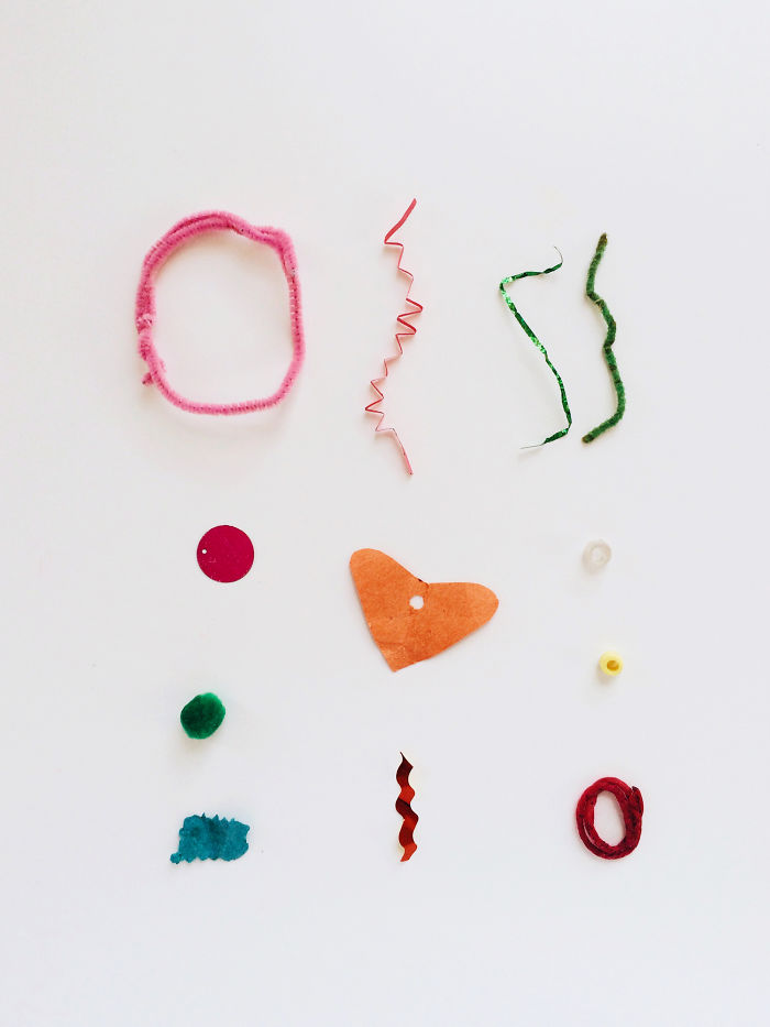 46 Cute Photos That Reveal What Preschoolers Have In Their Pockets