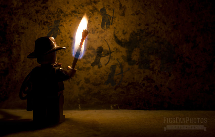 I Captured Funny Scenes With Animals And Lego Figures I Captured Funny Scenes With Animals And Lego Figures