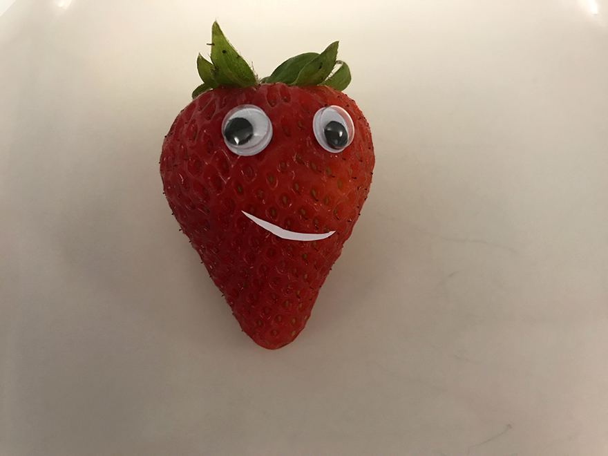 I Play With My Food By Adding Googly Eyes To Everything I Play With My Food By Adding Googly Eyes To Everything