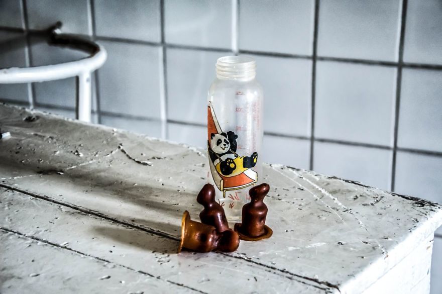 I Search For Abandoned Hospitals All Around Poland And Photograph Them