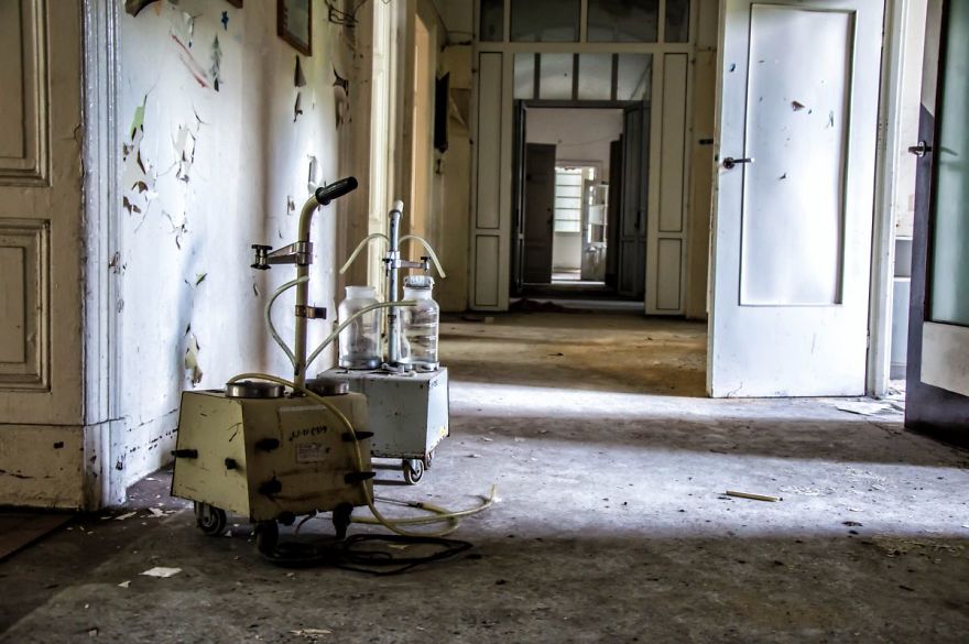 I Search For Abandoned Hospitals All Around Poland And Photograph Them