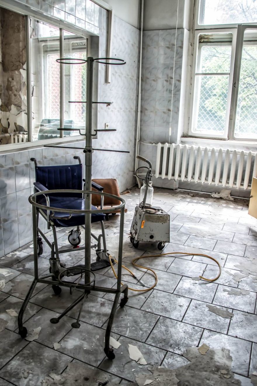 I Search For Abandoned Hospitals All Around Poland And Photograph Them