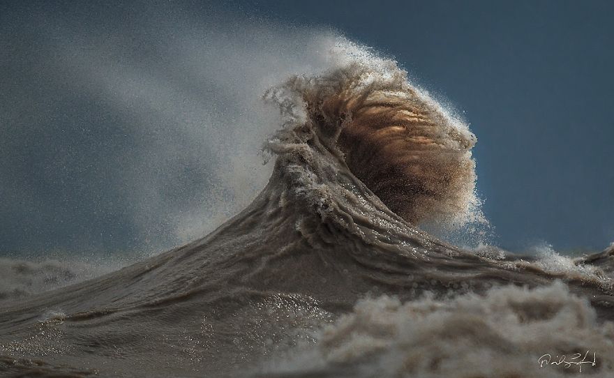 Riding The ‘Wave’ Of My Life With My Lake Erie Liquid Mountains Series! Riding The ‘Wave’ Of My Life With My Lake Erie Liquid Mountains Series!