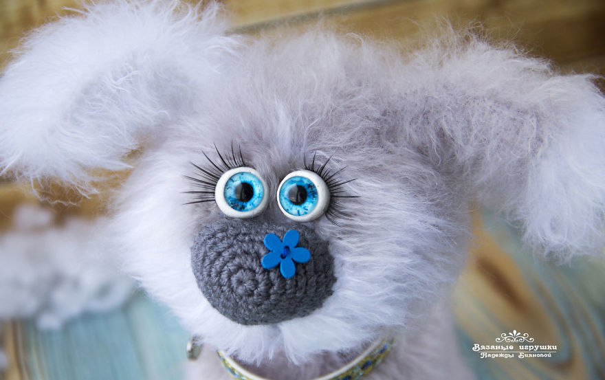 New Year Symbol: Fluffy Crocheted Dogs By Nadezhda Bianova New Year Symbol: Fluffy Crocheted Dogs By Nadezhda Bianova